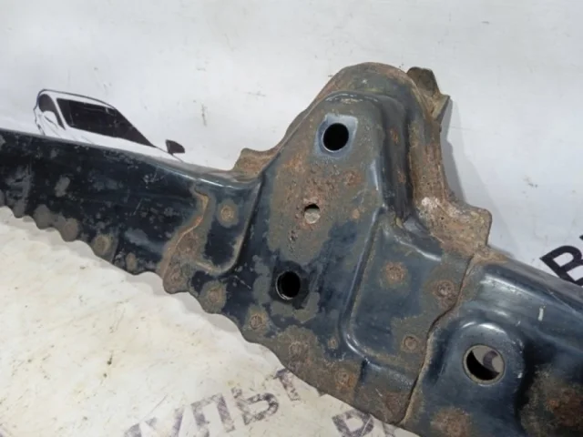 Подрамник двигателя для Toyota Corolla E140/E150 Седан 2006-2013 на фотографиях