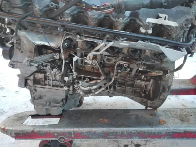 Продажа двигателя 275.953