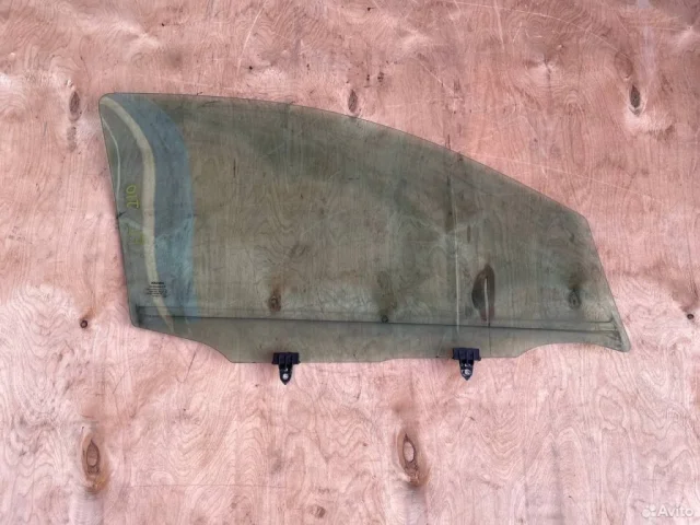 Стекло двери заднее правое для Nissan Qashqai J10 2006-2013 на фотографиях