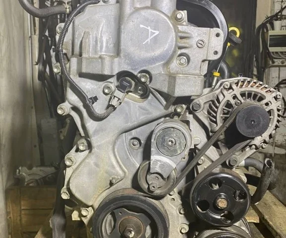Двигатель без навесного для Nissan Serena C25 2005-2012 на фотографиях