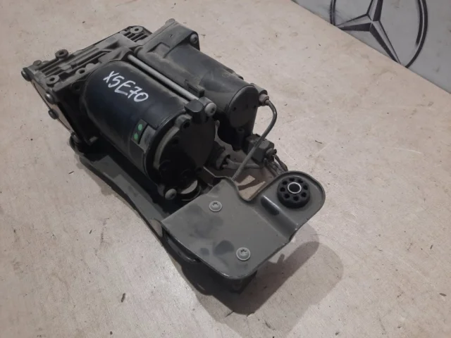 Компрессор пневмоподвески задний для BMW X5 Е70 2006-2013 на фотографиях