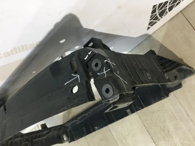 Панель радиатора (телевизор) для Skoda Rapid I NH3 2012-2017 на фотографиях