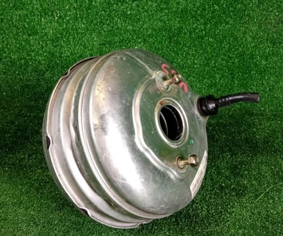 Вакуумный усилитель тормозов для BMW 5er Е60 2003-2010 на фотографиях