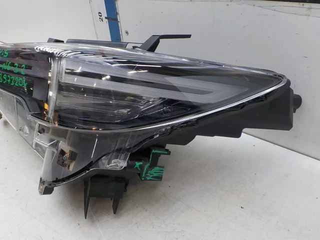 Фара ксенон левая для Mazda CX 5 KF 2017 на фотографиях