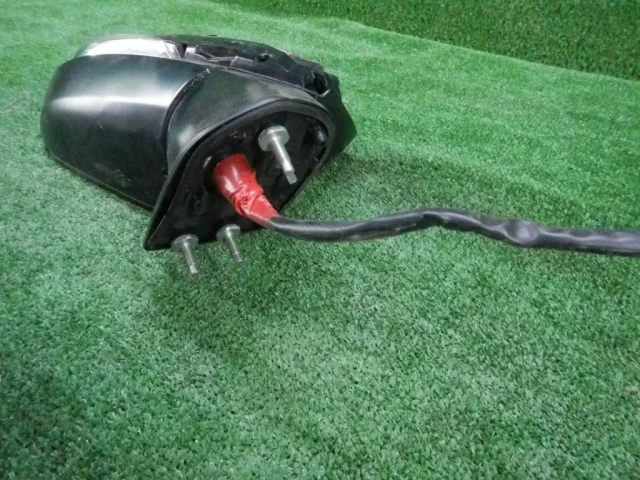 Зеркала для Toyota RAV4 XA50 2019+ на фотографиях