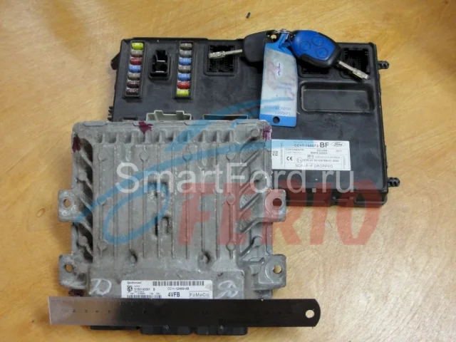 Блок управления двигателем для Ford Transit 2006-2013 Платформа на фотографиях
