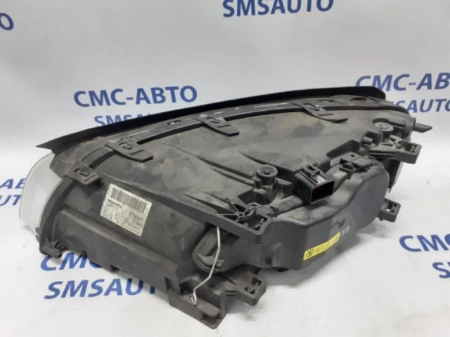 Фара ксенон левая для Volvo XC70 BZ 2007-2016 на фотографиях