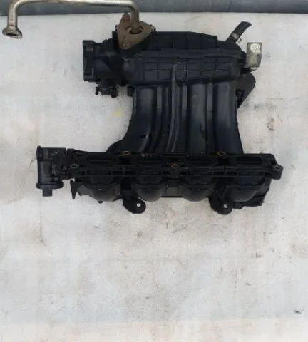 Впускной коллектор для Nissan X-Trail T31 RU 2007-2014 на фотографиях