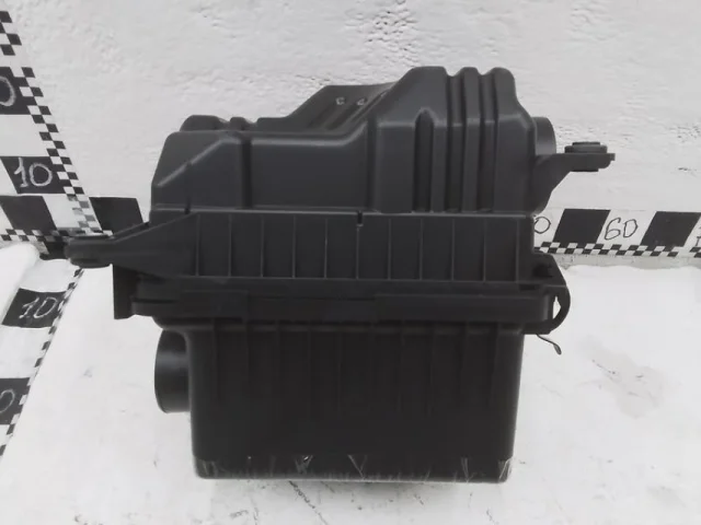 Корпус воздушного фильтра для Hyundai Creta 1 GS 2016-2021 на фотографиях