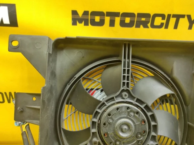 Вентилятор радиатора охлаждения ДВС для Mercedes-Benz M class W163 1998-2005 на фотографиях