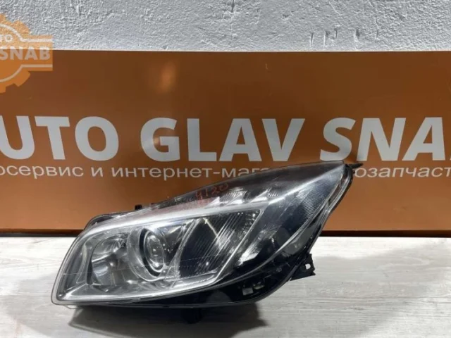 Фары для Opel Insignia Хэтчбек A 2008-2017 на фотографиях