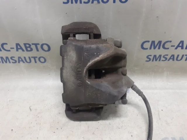 Тормозной цилиндр передний левый для Volvo XC90 I C 2002-2014 на фотографиях