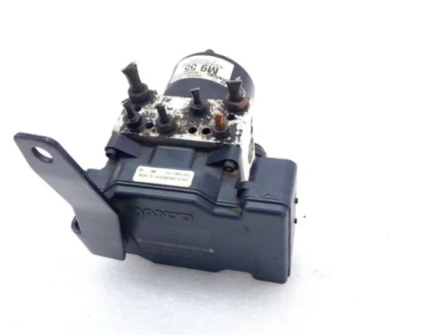 Блок ABS для Hyundai Tucson JM 2004-2009 на фотографиях