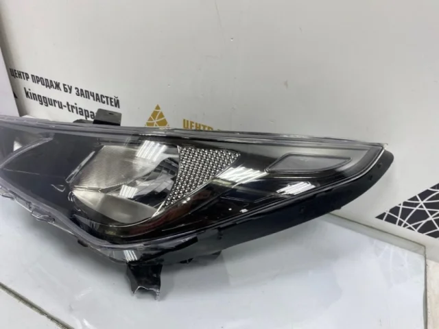Фара ксенон левая для Hyundai Solaris 2 (2017-2022) на фотографиях