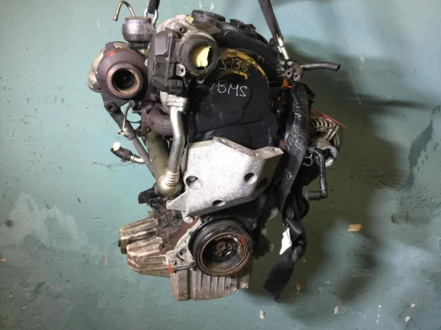 Двигатель без навесного для Volkswagen Polo IV (9N3) 2005-2009 на фотографиях
