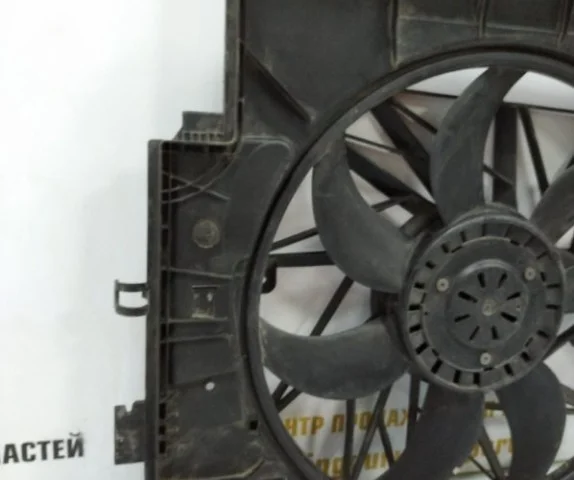 Вентилятор радиатора охлаждения ДВС для BMW X3 F25 2010-2017 на фотографиях