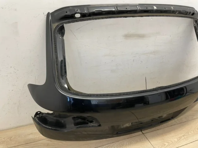 Крышка багажника для Audi Q7 4L 2005-2015 на фотографиях