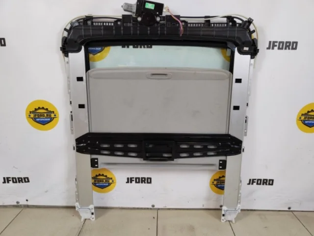 Стекло люка для Suzuki Grand Vitara 2005-2014 на фотографиях