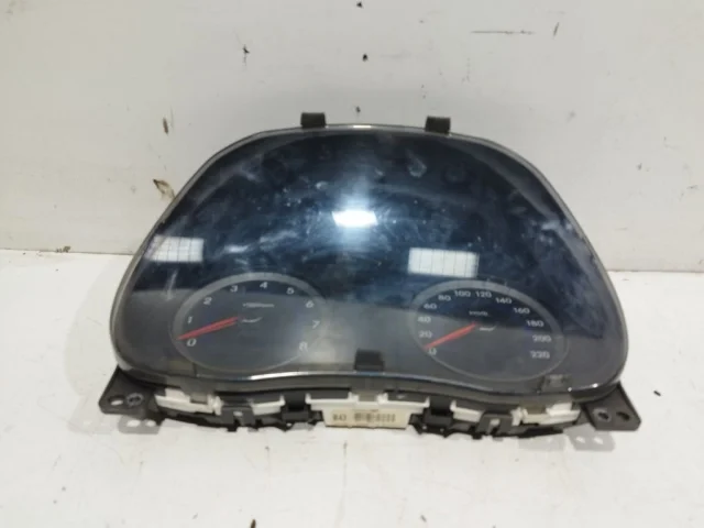 Приборная панель для Hyundai Solaris 1 RB (2011-2013) на фотографиях