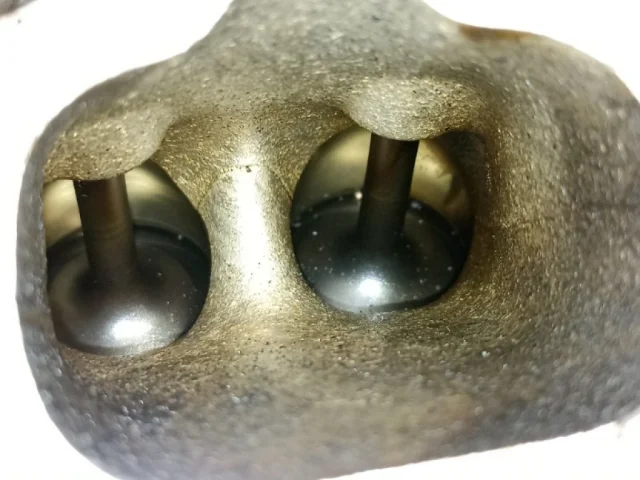 Двигатель без навесного для Mercedes-Benz CLK class C208 1997-2002 на фотографиях