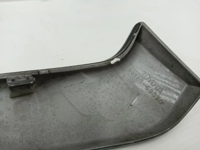 Двери для Toyota Alphard H20 2008-2015 на фотографиях