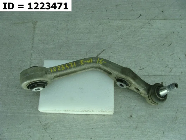 Качающийся рычаг правый для Mercedes-Benz CLS class C257 2018+ на фотографиях