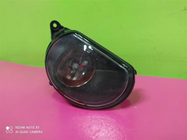 Противотуманка (ПТФ) передняя левая для Audi Q7 4L 2005-2015 на фотографиях