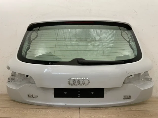 Крышка багажника для Audi Q7 4L 2005-2015 на фотографиях