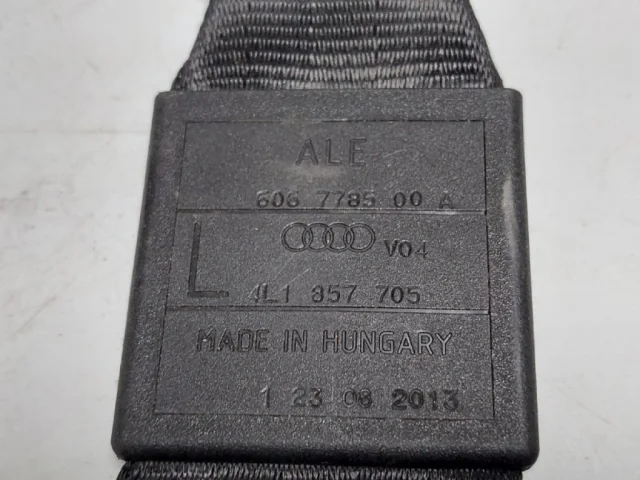 Ремень безопасности передний левый для Audi Q7 4M 2015+ на фотографиях