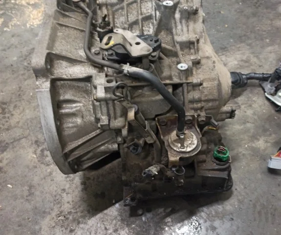 ГБЦ для Nissan X-Trail T30 RU 2001-2007 на фотографиях