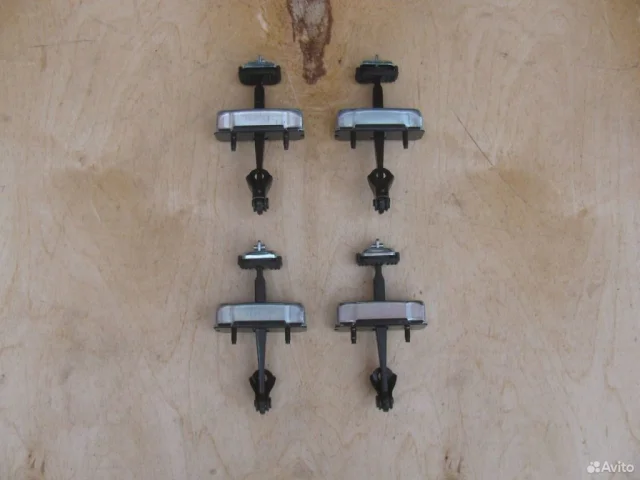 Двери для Honda Civic FD 2005-2012 седан на фотографиях