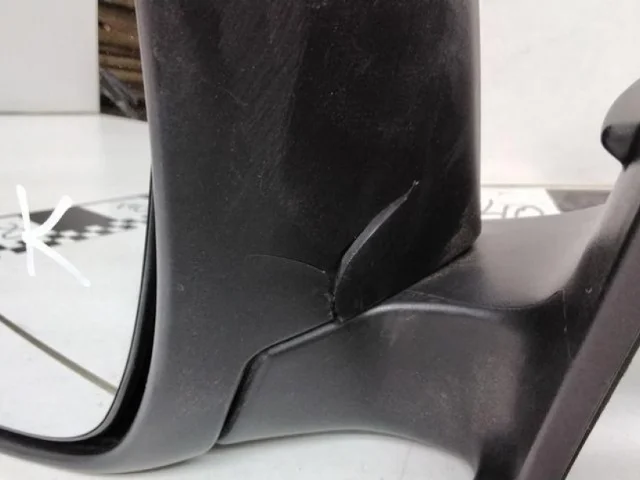 Стекла и зеркала для Toyota Corolla E180 rest (RU) 2016-2019 на фотографиях