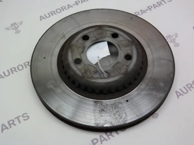 Тормозные колодки задние для Mercedes-Benz E class W213 2016-2023 на фотографиях