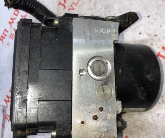 Блок ABS для Honda Accord 7 2002-2008 на фотографиях