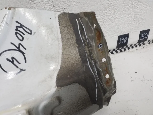 Порог правый для Hyundai Solaris 2 (2017-2022) на фотографиях