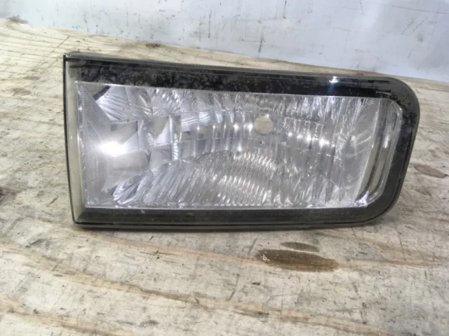 Противотуманка (ПТФ) передняя левая для Toyota Land Cruiser 200 2007-2015 на фотографиях