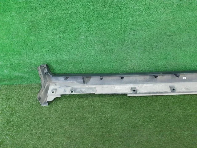 Порог левый для Nissan X-Trail T31 RU 2007-2014 на фотографиях