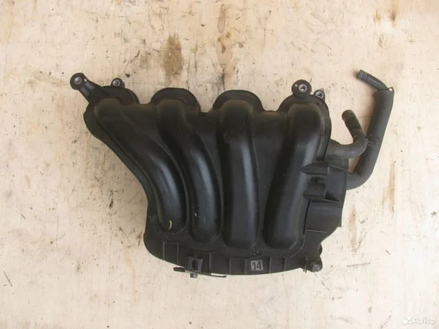 Впускной коллектор для Hyundai Solaris 1 RB (2011-2013) Хэтчбек на фотографиях