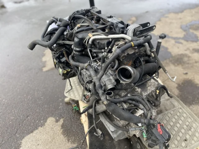 Продажа двигателя D5244T4