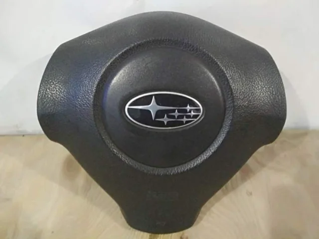 Подушка безопасности водителя для Subaru Forester SH 2008-2012 на фотографиях