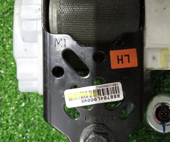 Ремень безопасности передний левый для Kia Rio 3 на фотографиях