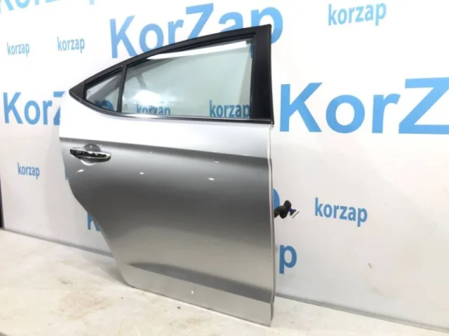 Дверь задняя правая для Hyundai Elantra AD 2015-2019 на фотографиях
