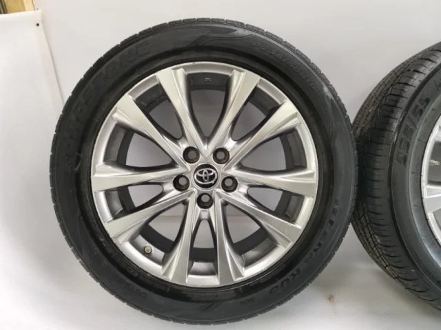 Диск колесный литой для Toyota RAV4 XA40 rest 2015-2019 на фотографиях