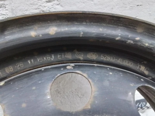 Диск колесный стальной для Kia Rio 3 на фотографиях