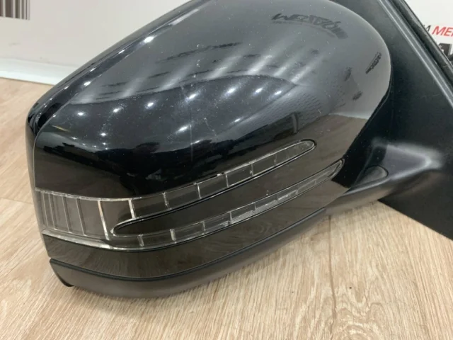 Стекла и зеркала для Mercedes-Benz GL class X166 2012-2016 на фотографиях