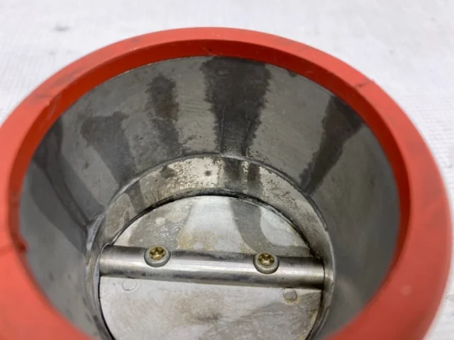 Дроссельная заслонка для Mercedes-Benz C class W203 2000-2007 на фотографиях