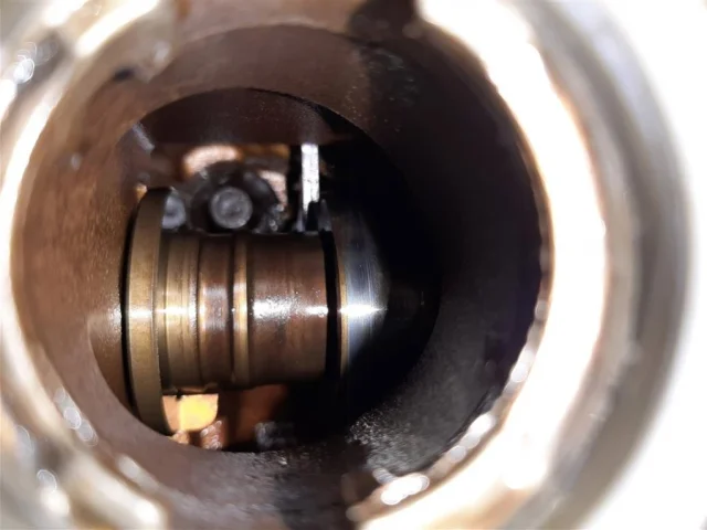 Двигатель для Nissan Almera G15 2012-2019 на фотографиях