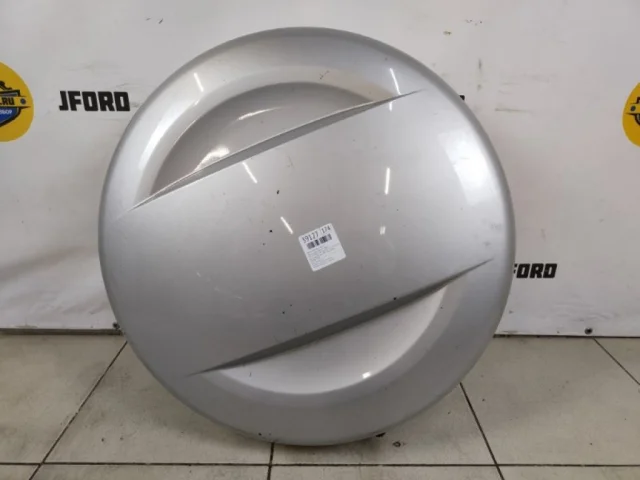 Чехол запасного колеса для Suzuki Grand Vitara 2005-2014 на фотографиях