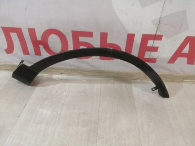 Молдинг крыла передний правый для Toyota RAV4 XA40 rest 2015-2019 на фотографиях