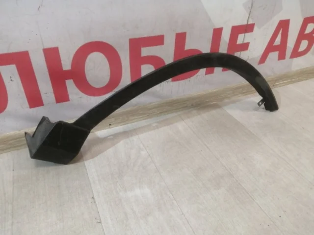 Молдинг крыла передний правый для Toyota RAV4 XA40 rest 2015-2019 на фотографиях